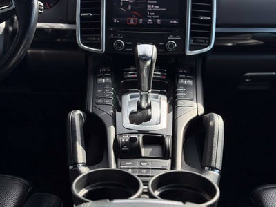 2017 Porsche Cayenne Base