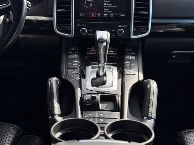2017 Porsche Cayenne Base