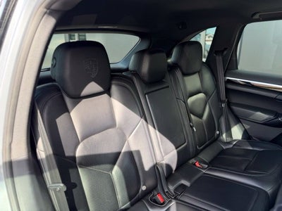 2017 Porsche Cayenne Base