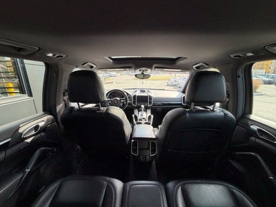 2017 Porsche Cayenne Base