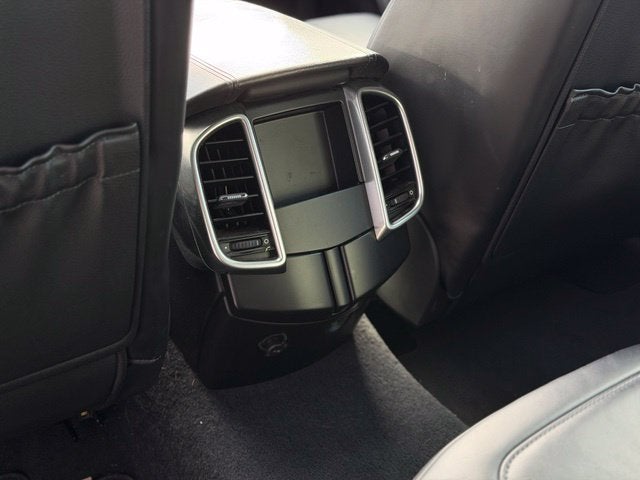 2017 Porsche Cayenne Base
