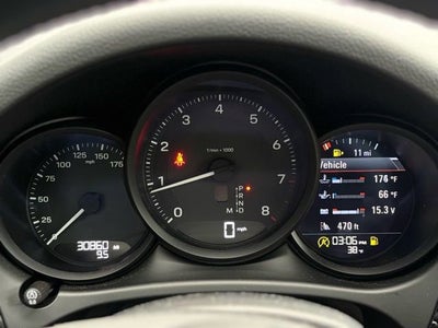 2023 Porsche Macan Base