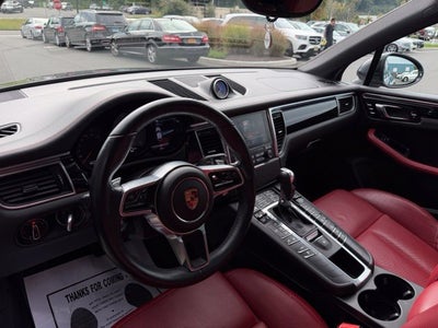 2017 Porsche Macan S