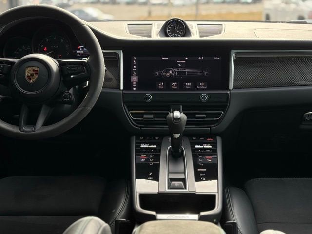 2023 Porsche Macan GTS