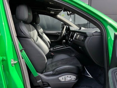 2023 Porsche Macan GTS