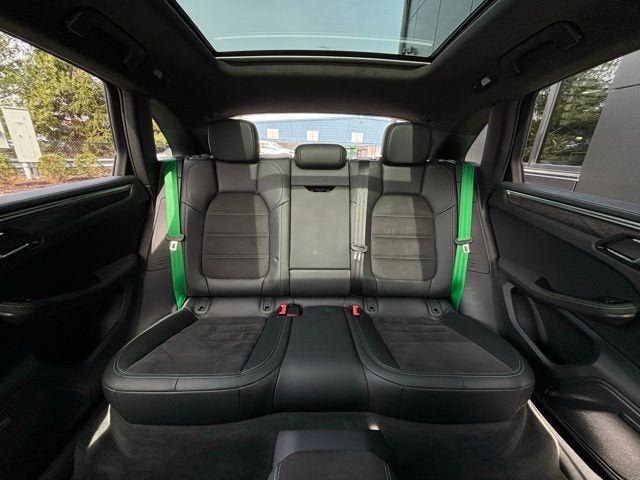 2023 Porsche Macan GTS