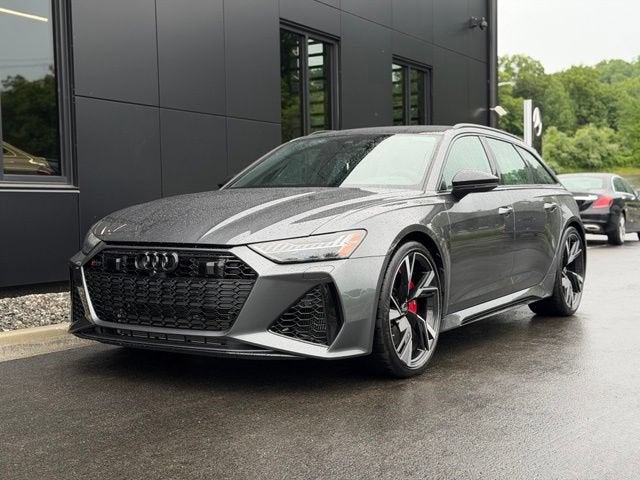 2023 Audi RS 6 4.2 quattro