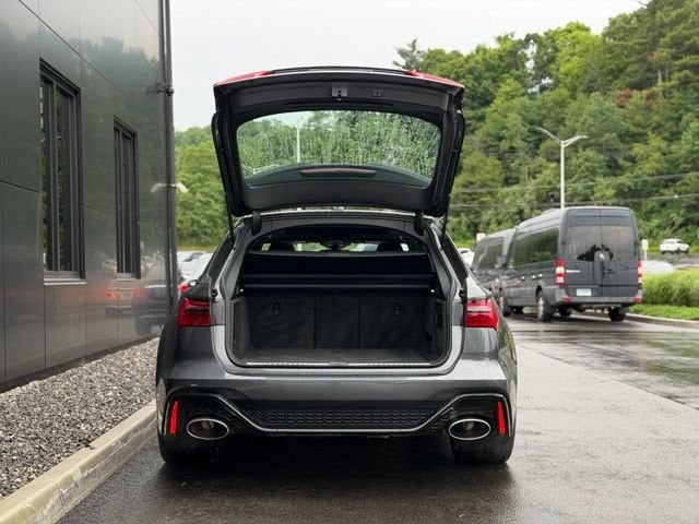 2023 Audi RS 6 4.2 quattro