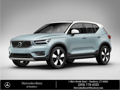 2019 Volvo XC40 Momentum