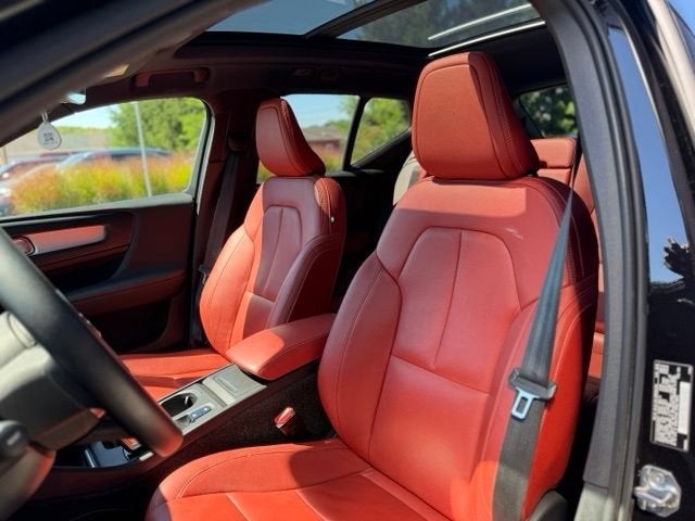 2019 Volvo XC40 Momentum