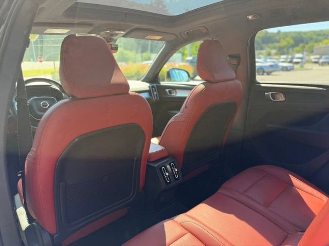 2019 Volvo XC40 Momentum