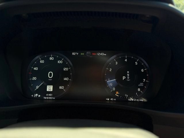 2019 Volvo XC40 Momentum