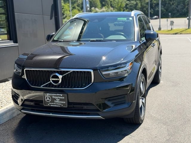 2019 Volvo XC40 Momentum