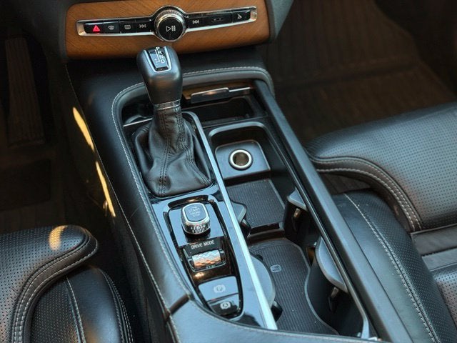 2020 Volvo XC90 T6 Inscription