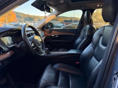 2020 Volvo XC90 T6 Inscription