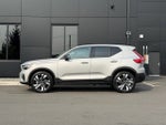 2023 Volvo XC40 B5 Plus Dark Theme
