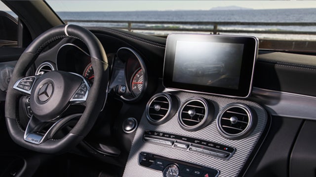 Mercedes-Benz of Danbury in Danbury CT