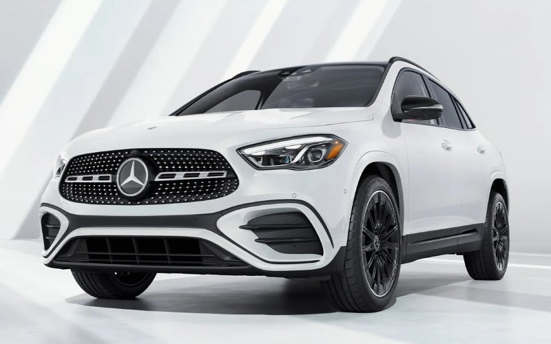 2026mercedes-benzgla-exterior-01