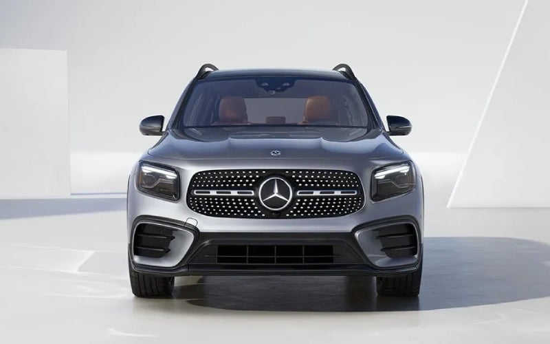2026mercedes-benzglb-exterior-02
