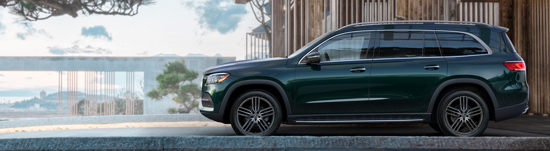 Reliable High Quality Pre-Owned Luxury SUVs | Mercedes-Benz Of Danbury